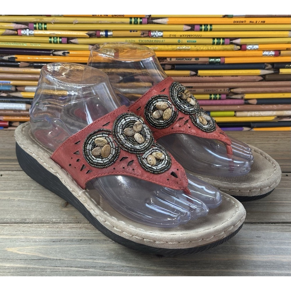 Clarks Red Beaded BOHO Sandals Wedge Aztec Stones Women's Sz 9 M